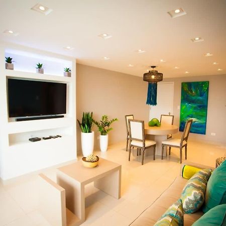 2Br Gem Ocean Front Building Isla Verde Beach サンジョアン エクステリア 写真