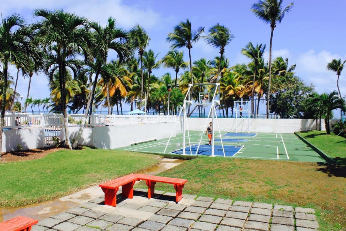 2Br Gem Ocean Front Building Isla Verde Beach サンジョアン エクステリア 写真