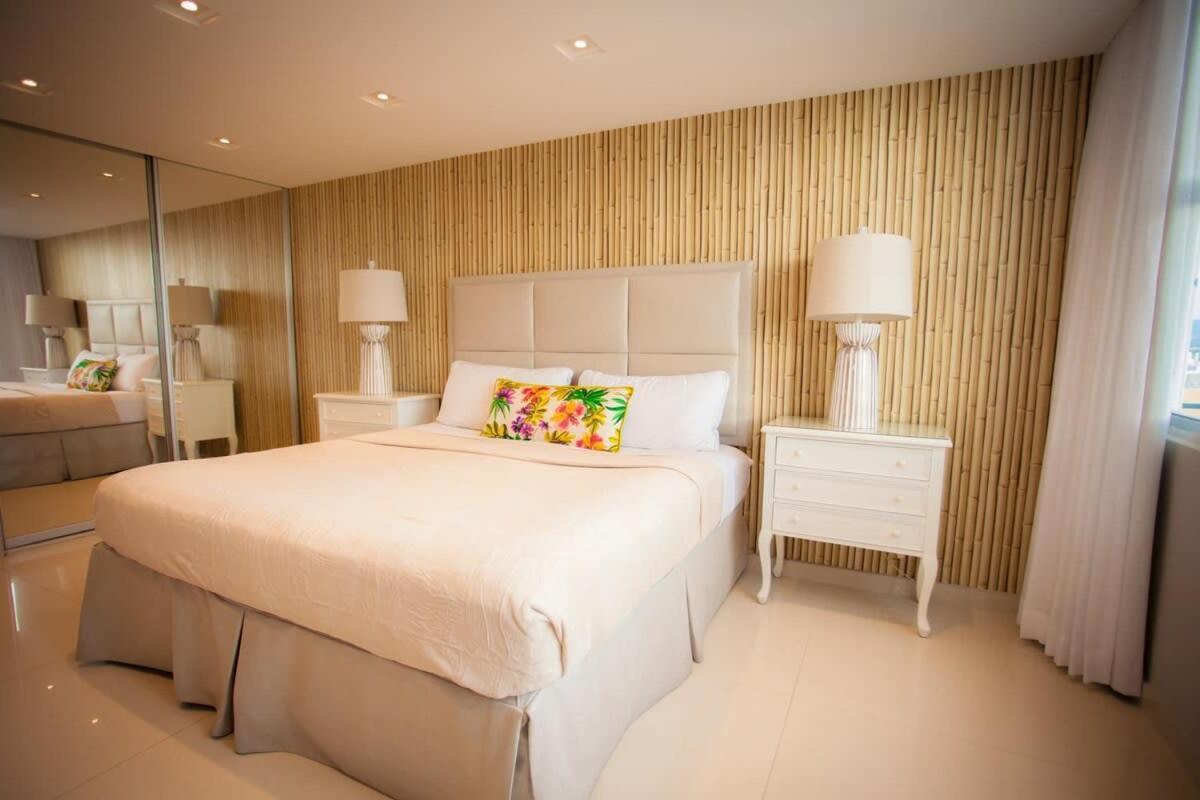 2Br Gem Ocean Front Building Isla Verde Beach サンジョアン エクステリア 写真